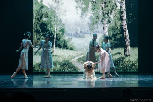  балет «Подвиг»,