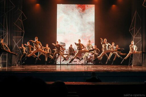  балет «Подвиг»,