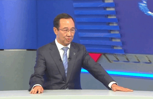 Айсен Николаев