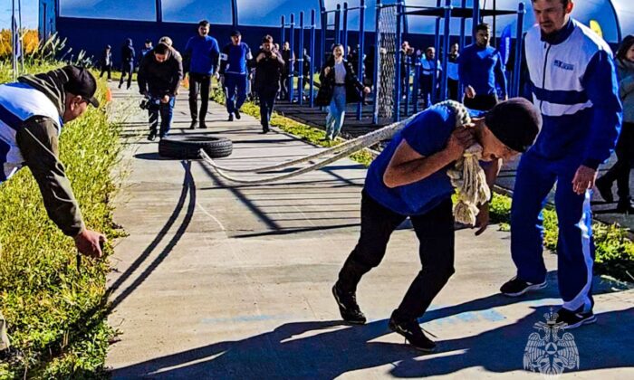 photo_5210723455757046599_y