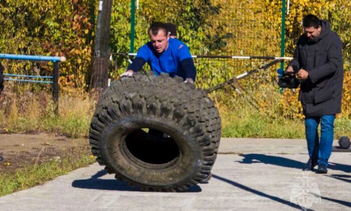 photo_5210723455757046601_y