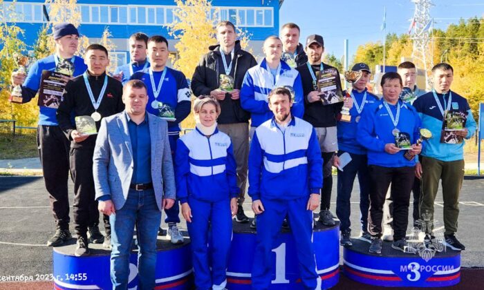 photo_5210723455757046603_y