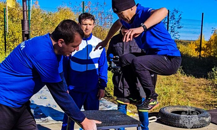 photo_5210723455757046613_y